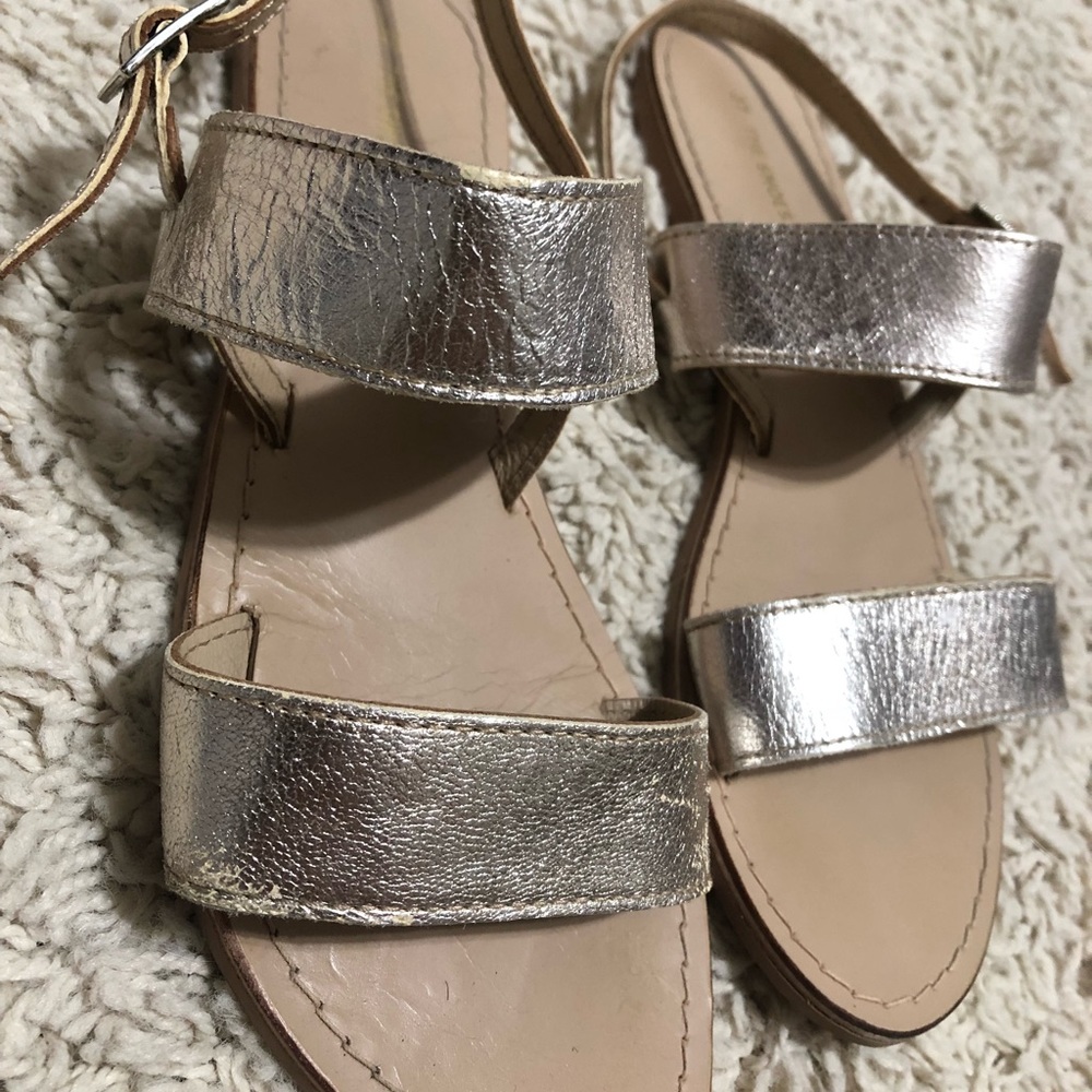 Sandals - Picture 2 of 8